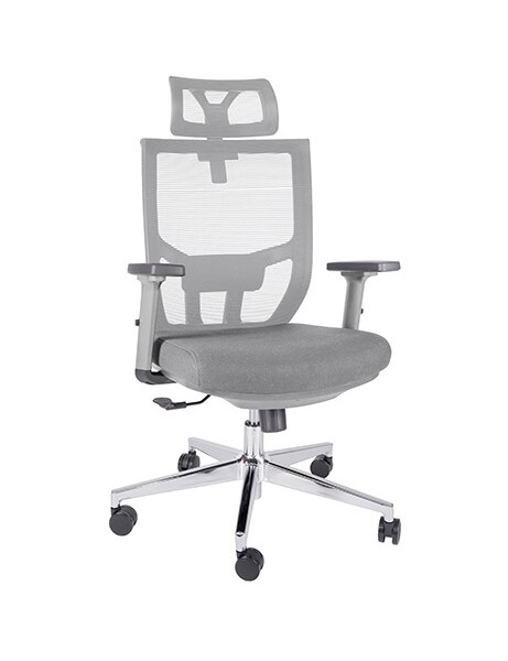 Silla ejecutiva Atkin, está volteando ligeramente a la izquierda, se ve el asiento acolchonado, es gris claro