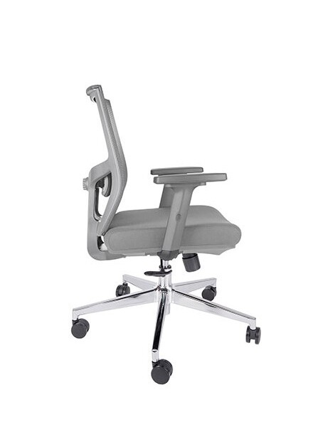 Silla ejecutiva Atkin sc, está en su totalidad viendo a la izquierda, se ve que está acolchonada del asiento, es de color gris