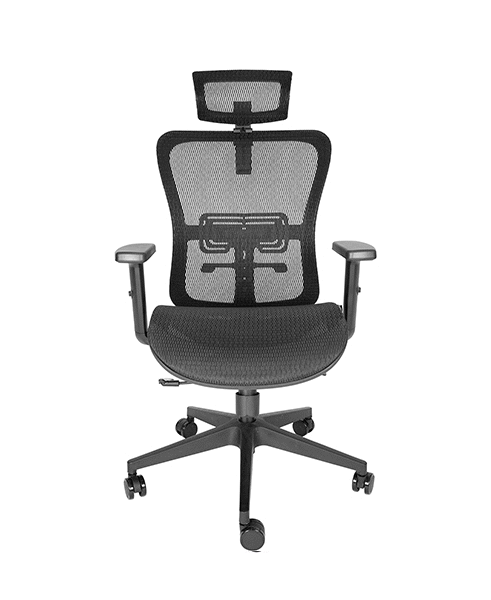 Sillón ejecutivo Corpus, está viendo de frente, no se ve un asiento acojinado, pero está reforzado y es de color negro