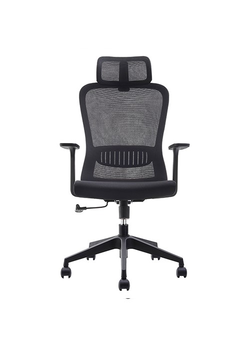 Silla ejecutiva Khami, está viendo de frente, está acolchonada en el asiento y tiene soporte en la cabecera