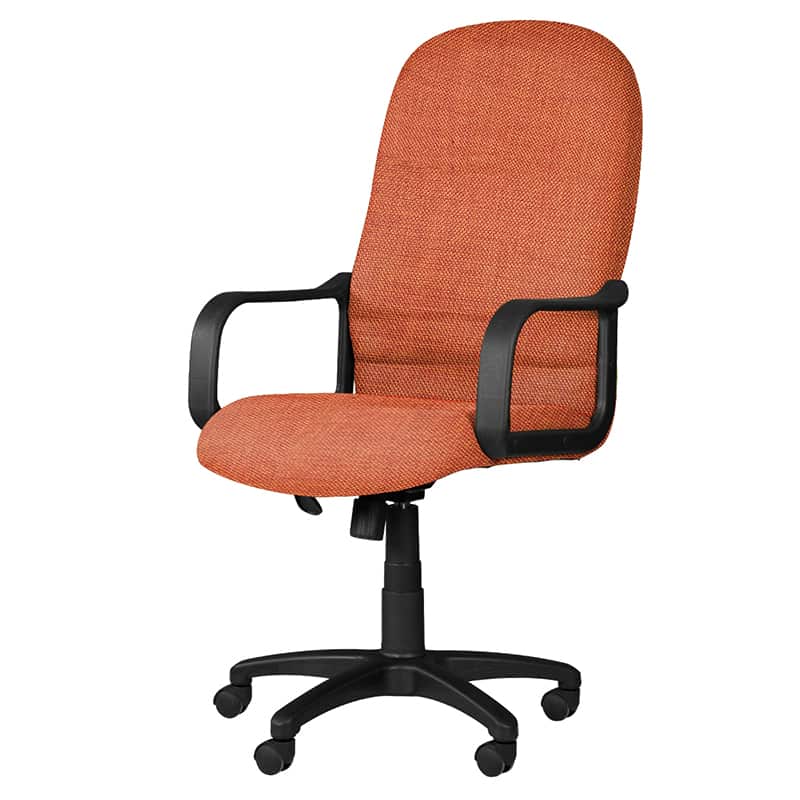 Silla ejecutiva Spazio naranja, está volteada del lado izquierdo, está acolchonada y es de color naranja