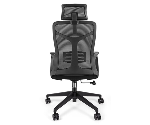 Silla ejecutiva Siena, está volteada en su totalidad, tiene soporte en la cabecera, es de color negro