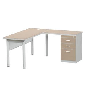 Escritorio operativo Iowa color anigre, está viendo de frente el escritorio, sin cosas encimas