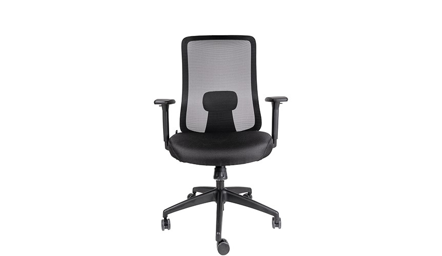 Silla ejecutiva Rommel negro, se ve por atrás la silla, está volteada en su totalidad, tiene soporte en la espalda y es de color negro