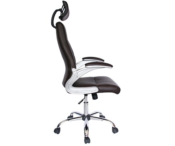 Silla ejecutiva Milan, está volteado al lado izquierdo, tiene una cabecera doble y es de color café