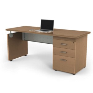 Escritorio 716 con cajonera color nogal, está de lado el escritorio y no tiene nada encima