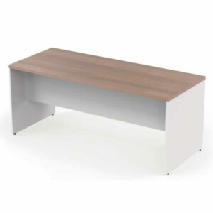 Escritorio 234 color nogal, está viendo de lado derecho, sin nada en la mesa